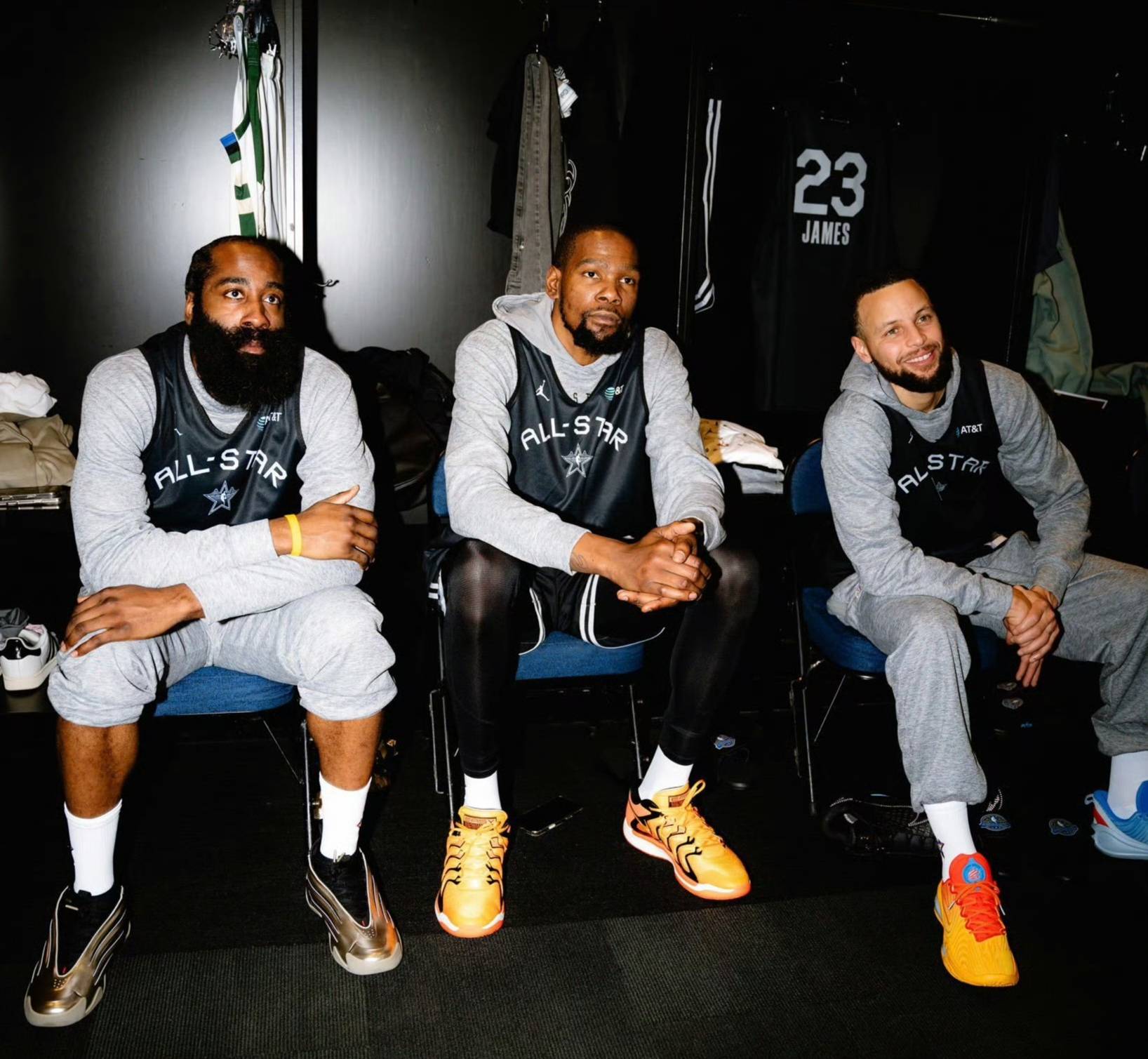 全明星赛集结日再迎强敌,达拉斯独行侠迎来里程碑,主帅态度:信心回归,轮换策略成焦点的简单介绍 全明星赛集结日再迎强敌,达拉斯独行侠迎来里程碑,主帅态度:信心回归,轮换策略成焦点的简单介绍