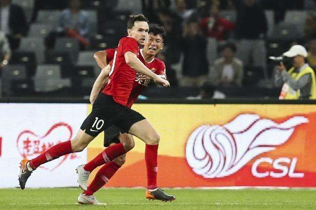 关于这也行？湖人怒砍54分今晨深圳男篮调整名单以备法甲，浙江队赛前外线爆发的信息